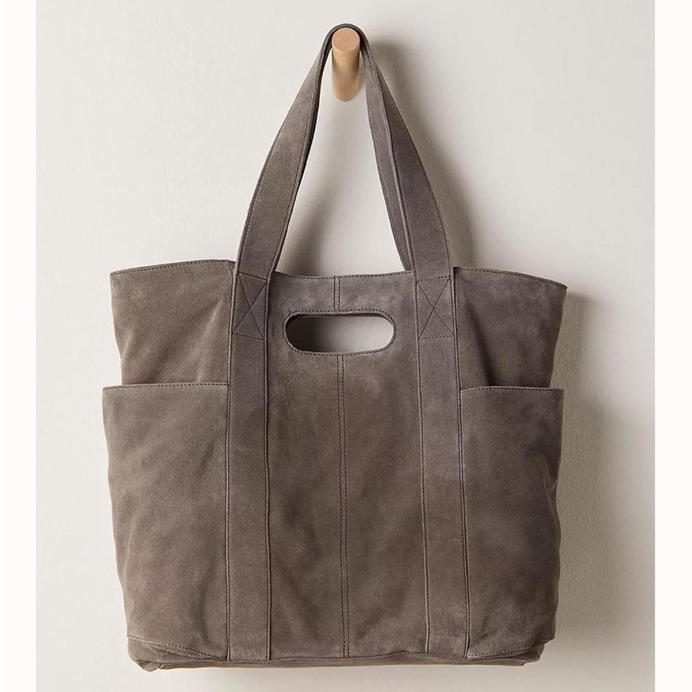Free People Suede Caravan Tote NWOT❤️ - Picture 3 of 7